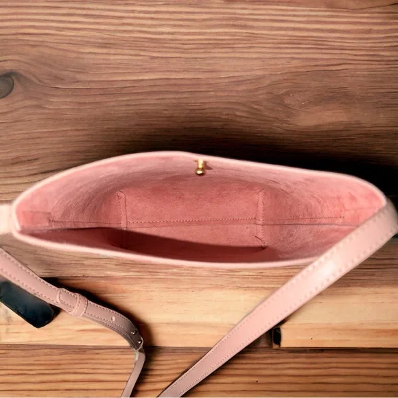 Samara Peony Vegan Leather Shoulder/Crossbody Purse - Picture 4 of 4